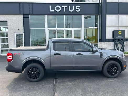 Used 2022 Ford Maverick XLT w/ Equipment Group 300A Standard AWD/4WD image 9