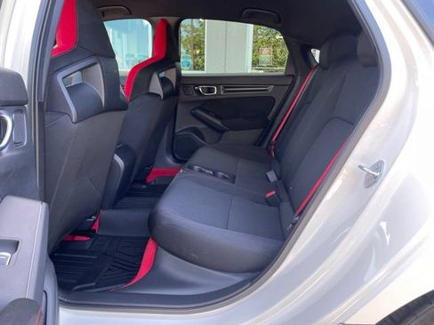Used 2025 Honda Civic Type R image 12