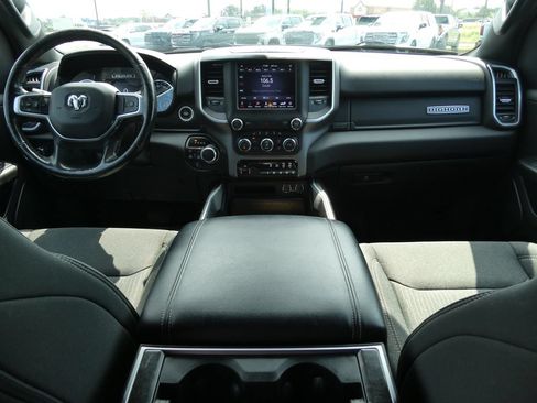 Used 2020 RAM 1500 Big Horn AWD/4WD image 19