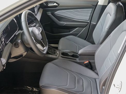 New 2026 Volkswagen Jetta SEL FWD image 10