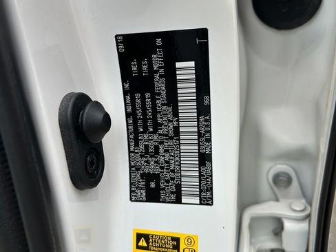 Used 2019 Toyota Highlander Limited Platinum AWD/4WD image 13