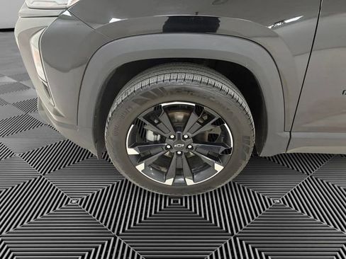 Used 2025 Chevrolet Equinox RS w/ Safety and Technology Package image 9