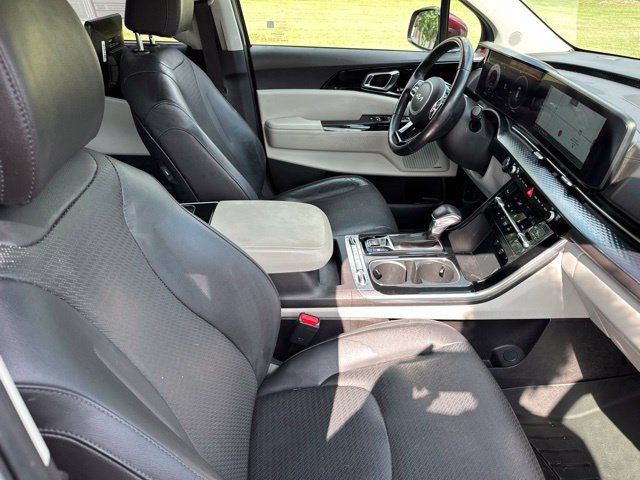 Certified 2024 Kia Carnival SX Prestige FWD image 26