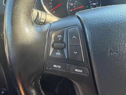 Used 2015 Kia Sorento LX FWD image 13