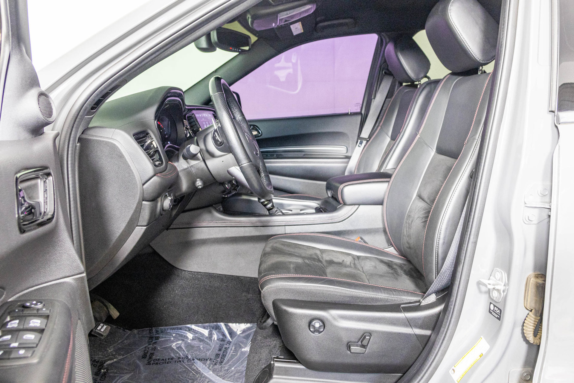 Used 2021 Dodge Durango R/T w/ Blacktop Package AWD/4WD image 23