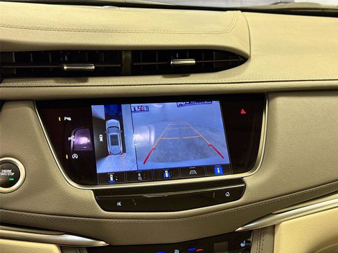 Used 2025 Cadillac XT5 Premium Luxury w/ Technology Package image 14