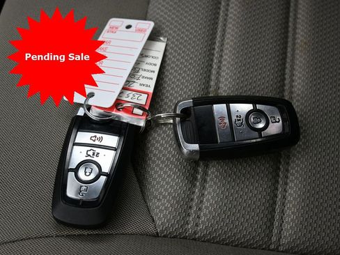 Used 2018 Ford Fusion S image 26