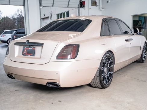 Used 2023 Rolls-Royce Ghost Black Badge w/ Black Badge Ghost Package image 6