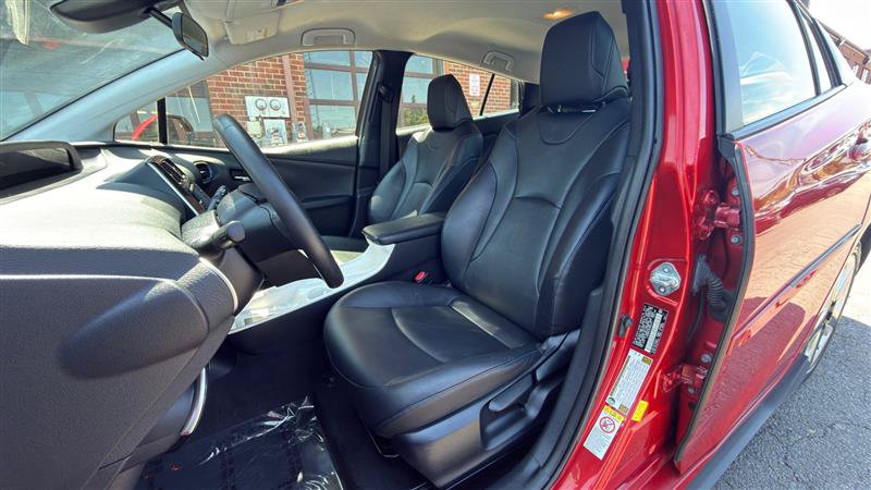 Used 2017 Toyota Prius Three Touring w/ Protection Package FWD image 28