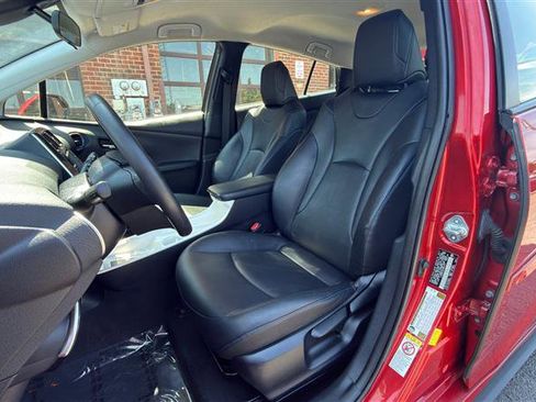 Used 2017 Toyota Prius Three Touring w/ Protection Package FWD image 28