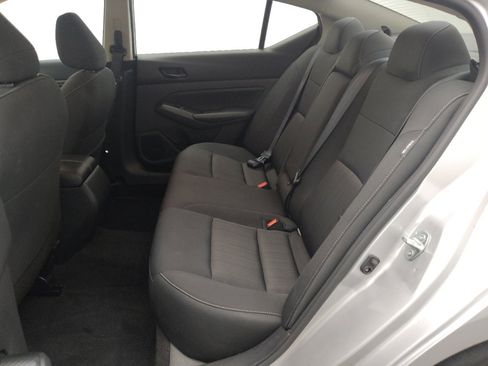 Used 2024 Nissan Altima 2.5 SV image 18