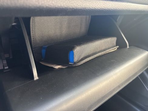 Used 2024 Honda Civic EX-L image 25