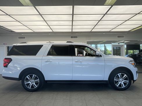 Used 2024 Ford Expedition Max Limited AWD/4WD image 4