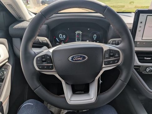 New 2026 Ford Explorer Active w/ Active Comfort Package AWD/4WD image 25