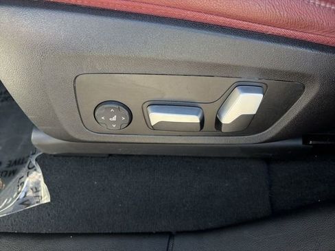 Used 2023 BMW X4 xDrive30i w/ Convenience Package image 21