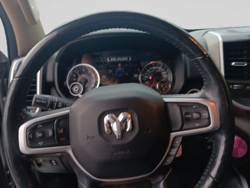 Used 2020 RAM 1500 Big Horn AWD/4WD image 11