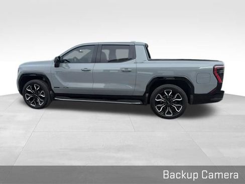 Used 2024 GMC Sierra EV Denali image 10