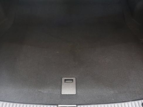 Used 2020 Mercedes-Benz C 300 4MATIC Sedan w/ Driver Assistance Package image 13