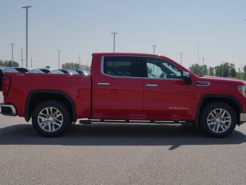 Used 2022 GMC Sierra 1500 SLT w/ SLT Premium Package AWD/4WD image 5