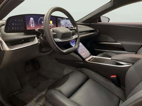 Used 2024 Lucid Air Touring image 45