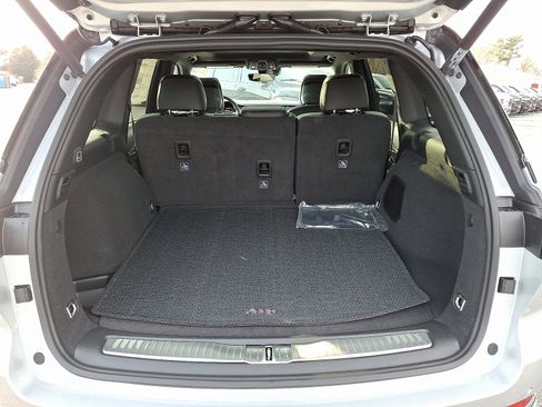 New 2025 Jeep Grand Cherokee Summit image 23