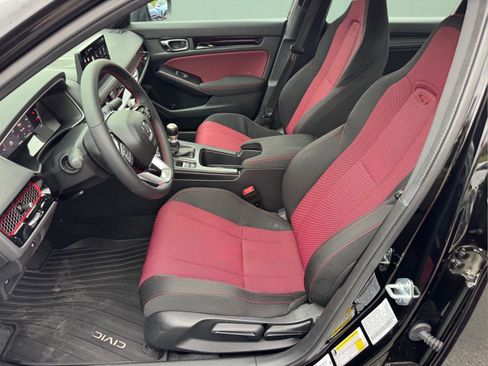 Used 2026 Honda Civic Si image 5