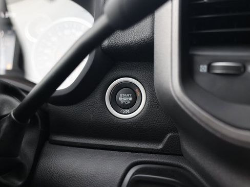 New 2024 RAM 5500 Tradesman image 30