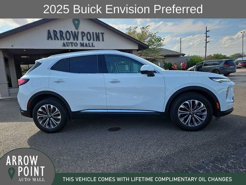 Used 2025 Buick Envision Preferred AWD/4WD image 13