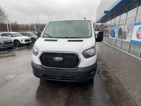 Used 2024 Ford Transit 250 Low Roof w/ Exterior Upgrade Package image 3