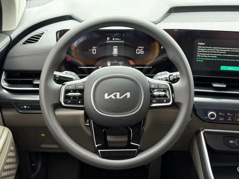 New 2026 Kia Carnival LX FWD image 32