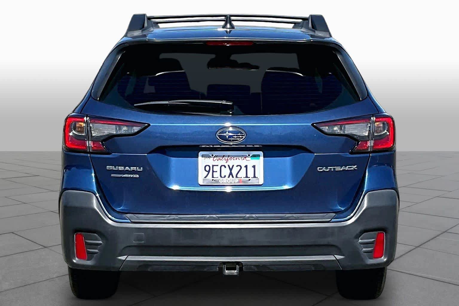 Used 2022 Subaru Outback AWD/4WD image 4