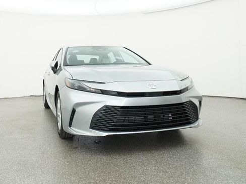 New 2026 Toyota Camry LE image 32