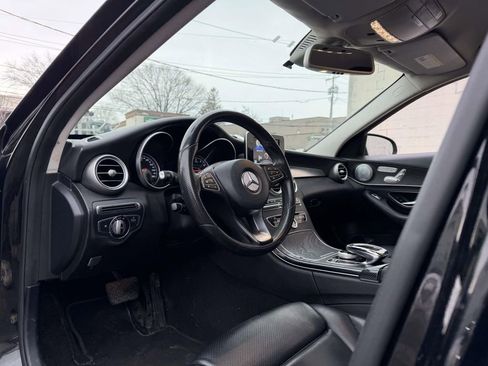 Used 2015 Mercedes-Benz C 300 4MATIC Sedan image 23