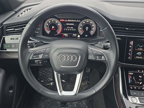 Used 2019 Audi Q8 Premium Plus image 12