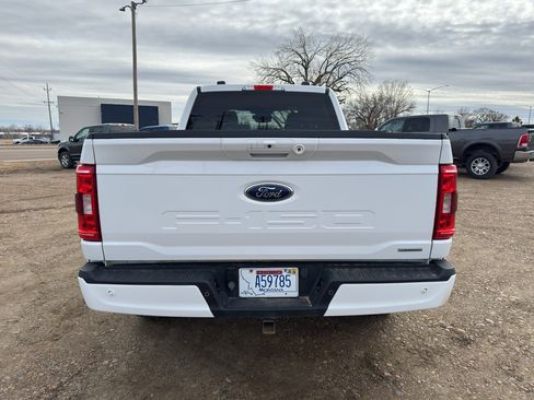 Used 2021 Ford F150 XLT w/ Equipment Group 302A High image 4