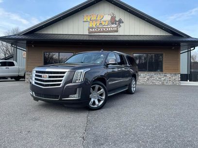 Used 2016 Cadillac Escalade ESV Luxury