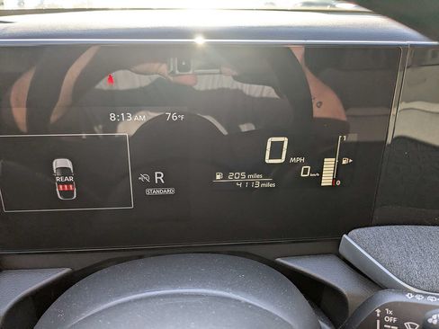 Used 2025 Nissan Kicks SV FWD image 30
