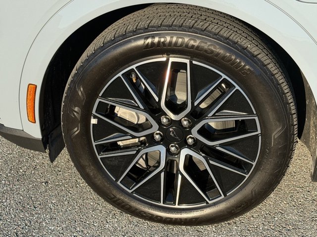 Used 2025 Ford Mustang Mach-E Premium RWD image 15