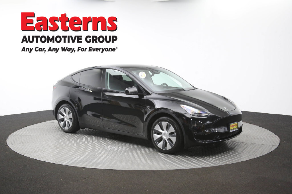 Used 2023 Tesla Model Y Long Range AWD/4WD image 45
