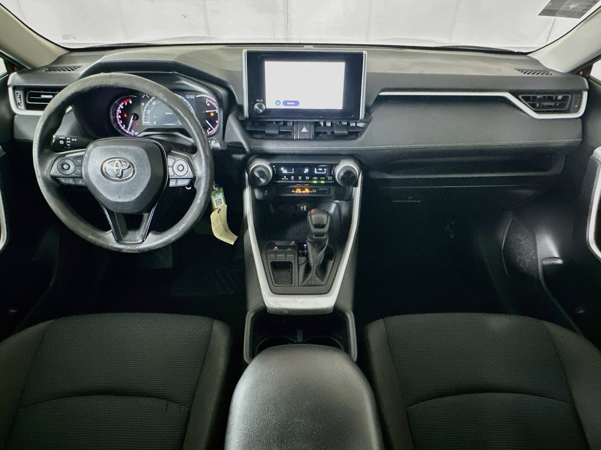 Used 2023 Toyota RAV4 LE FWD image 26