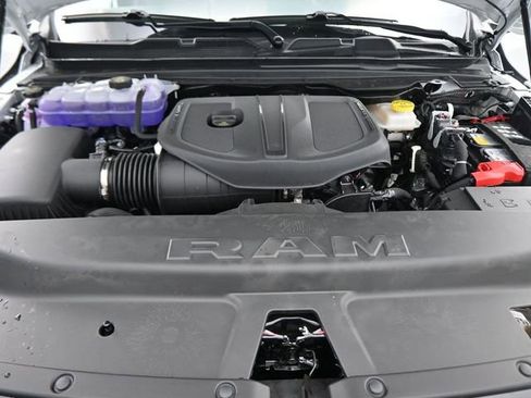 New 2026 RAM 1500 Express image 40