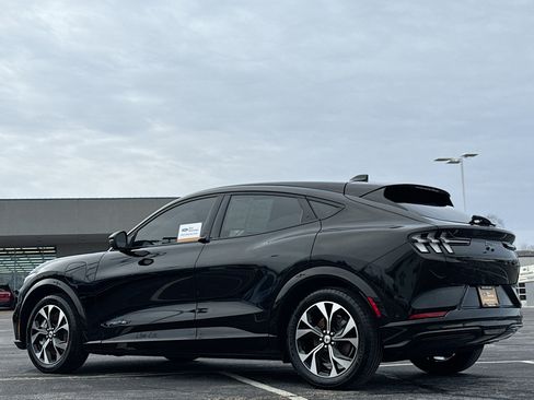 Certified 2022 Ford Mustang Mach-E Premium image 13