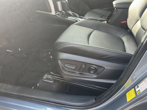 Certified 2024 Toyota Corolla Cross XLE w/ Convenience Package image 11