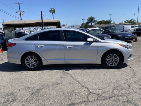 Used 2016 Hyundai Sonata SE FWD image 9