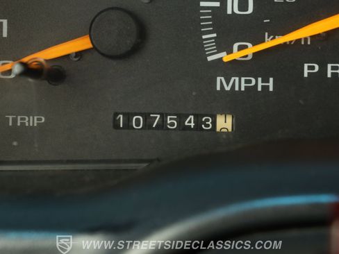 Used 1998 Chevrolet Silverado 1500 2WD Regular Cab w/ Preferred Equipment Group 2 image 38