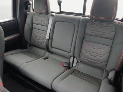 Used 2026 Nissan Frontier Pro-X w/ Pro-X Convenience Package RWD image 9