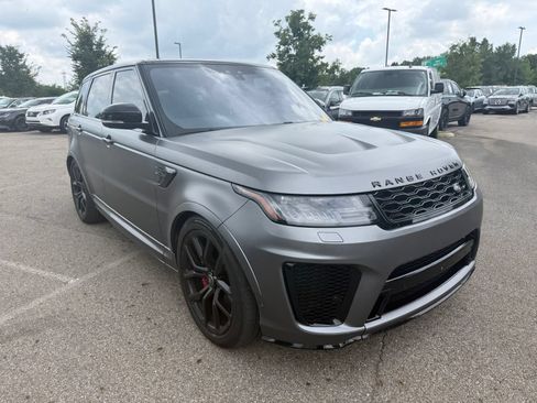 Used 2019 Land Rover Range Rover Sport SVR AWD/4WD image 3