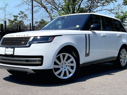 Used 2023 Land Rover Range Rover SE AWD/4WD image 1