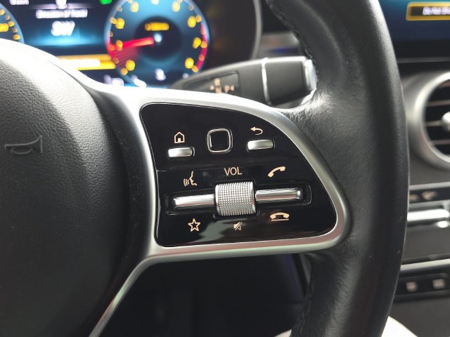Used 2022 Mercedes-Benz GLC 300 4MATIC image 18