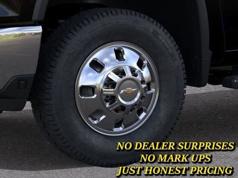 New 2026 Chevrolet Silverado 3500 LT w/ Texas Edition AWD/4WD image 9